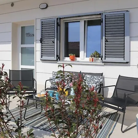 Studio Apartman Karlita Slano Exterior photo